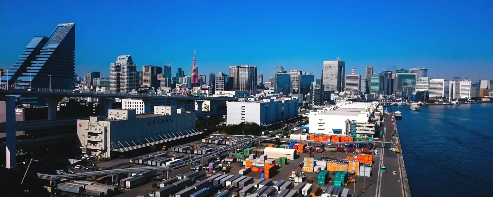 Container terminal at the Port of Yokohama